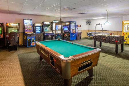 Quality Inn & Suites Downtown - 24