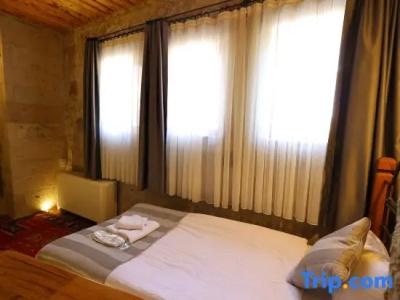 Sarnich Cave Suites - 156