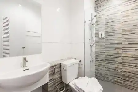 Evergreen Suite - 42