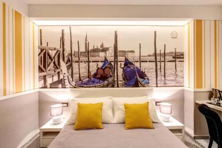 Grand Tour Rome Suites - Liberty Collection - 17
