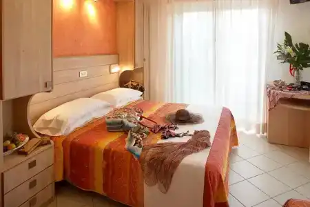 Mocambo - 73