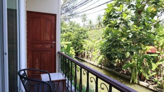 Baantip Suantong - 15