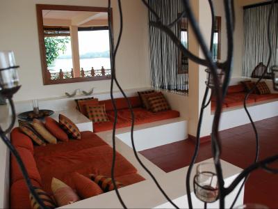 Kalla Bongo Lake Resort - 3
