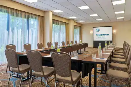 Sheraton North Houston at George Bush Intercontinental - 29