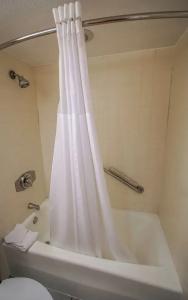 Palm Springs Tennis Club - 80