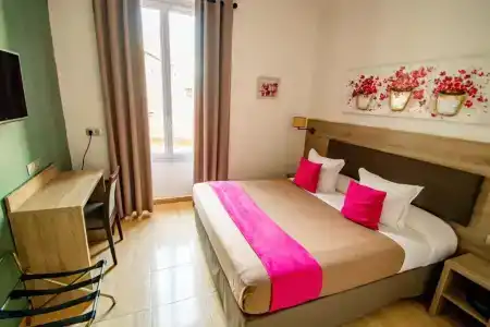 Hôtel Parisien - 80