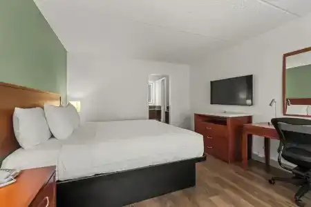 Vagabond Inn Executive Old Town - 62