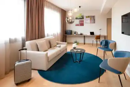 Mercure Geneva Airport - 79