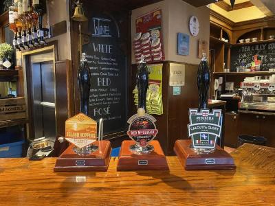 The Globe Inn - 17