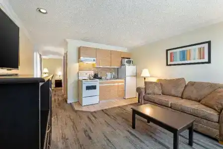 Best Western Plus - 71