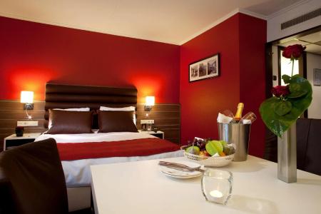 Golden Tulip Central - 70