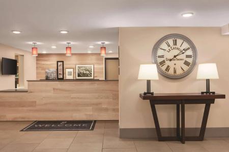 Country Inn & Suites by Radisson, South, TN - 1