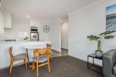Quality Suites Banksia Gardens- Apartment - 112