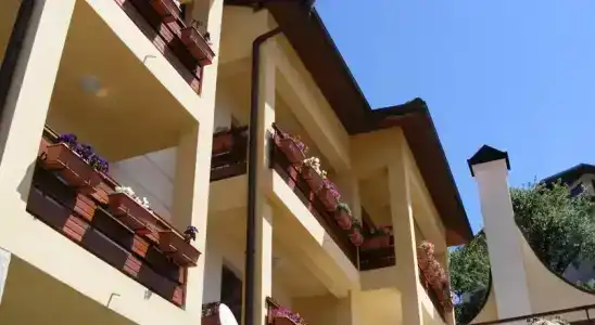 Kris Guest House - 12