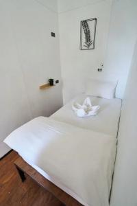 Sherloft Home & Hostel - 38