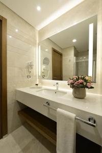 Holiday Inn Bursa - City Centre, An Ihg - 65