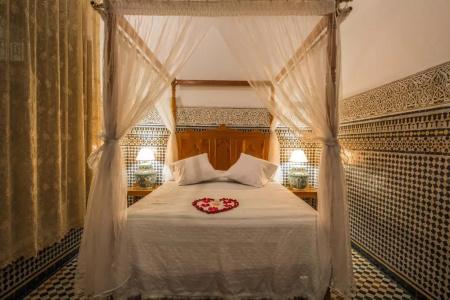 Riad Sara - 20