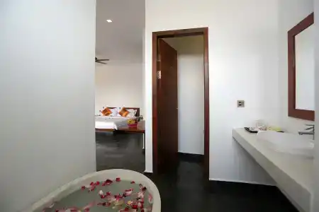Sam So Boutique Villa - 10