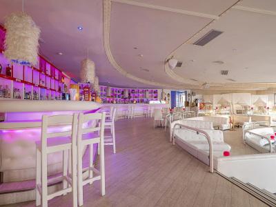 Ons Oceanfront - 32