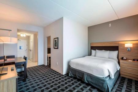 TownePlace Suites by Marriott Orlando at SeaWorld - 43