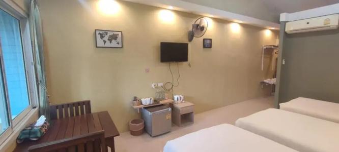 Q Zone Boutique House - 38