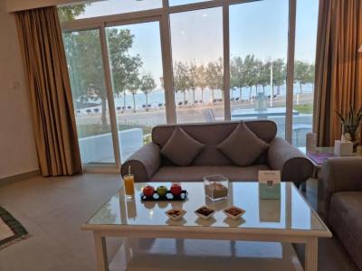 Holiday Beach Resort - 8