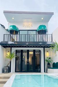 Isara Boutique And Cafe - 79