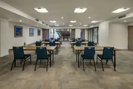 Quest East - 9