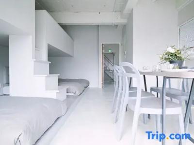 Casa Blanca Guesthouse - 136