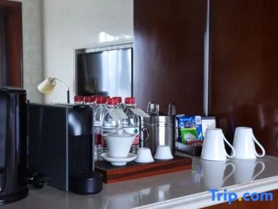 Nanjing Grand - 135