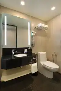 Holiday Inn Express City Centre - 44