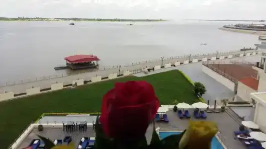 Cambodiana - 163