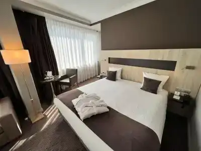 Best Western Royal Centre - 32