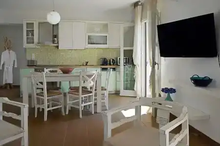 Alta Vista Naxos - 44