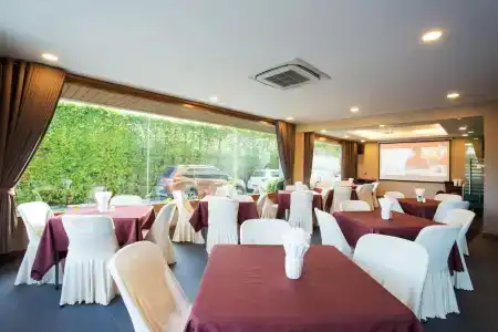 Romantic Khon Kaen - 20