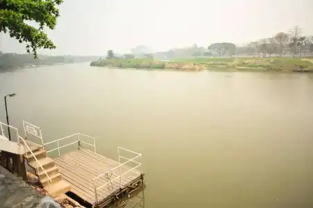 Wiang Indra Riverside Resort - 19