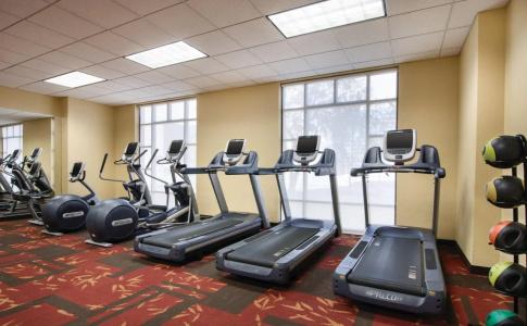 Courtyard by Marriott Downtown - 17