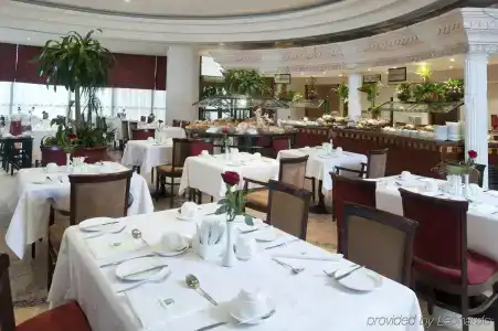 Mövenpick Amman - 26