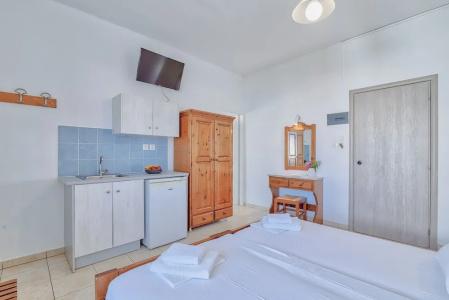 Pavlos Place - 218