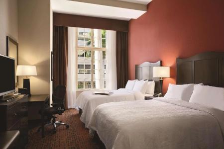 Hampton Inn & Suites - 44