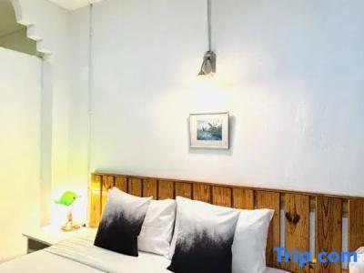 Yak Guesthouse - 110