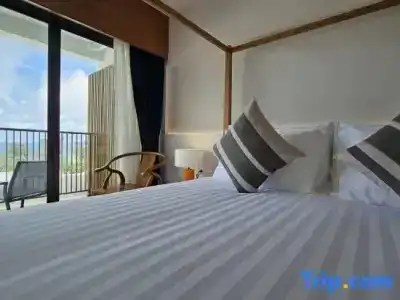 SeaCono Patong Beach Front - 95