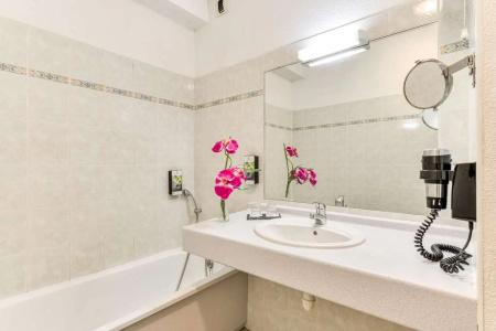 Sure by Best Western Beziers Le Monestie - 84