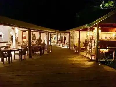 Bliss Praslin - 12