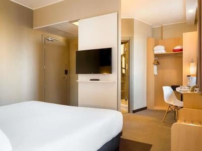 Ibis Киев Вокзал - 46