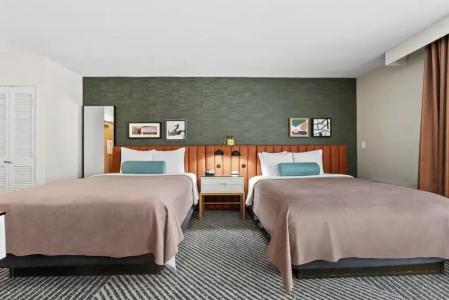 Royal Palace Westwood - 44