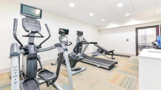 Holiday Inn Express & Suites, An Ihg - 47