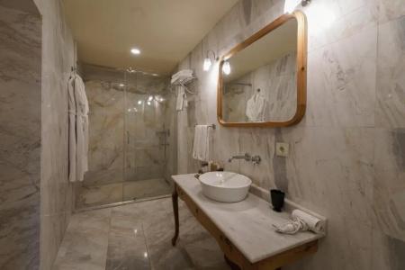 Luxury Cratus Stone Palace - 151