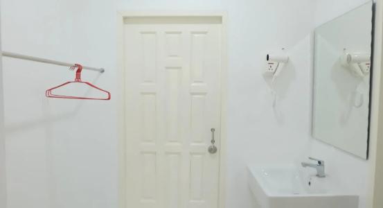OYO 1104 Goldenville - 8