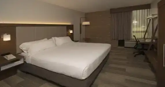 Holiday Inn Express - San Antonio Airport, An Ihg - 3
